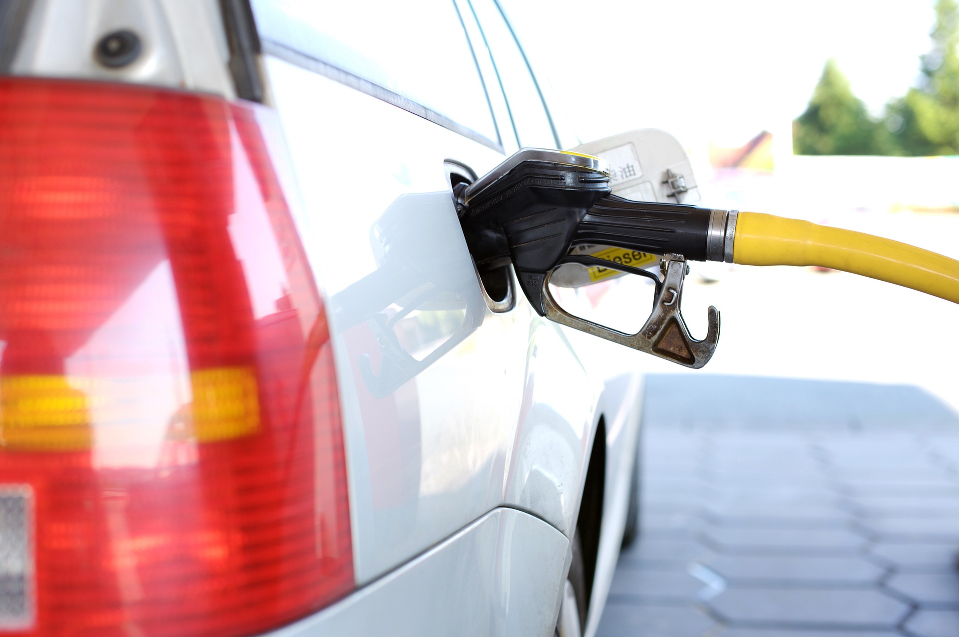 Pain at the Pump: 5 Ways to Save Money by Improving Your Gas Mileage